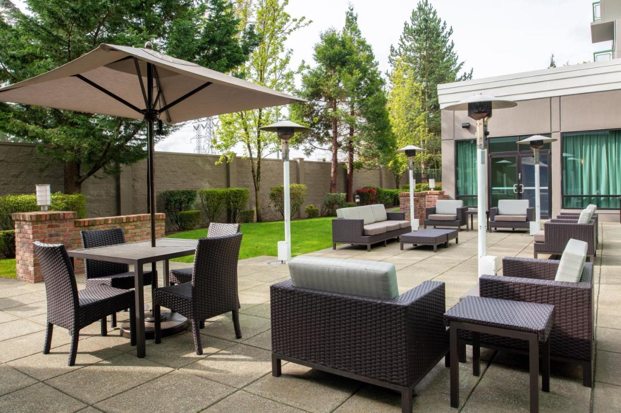 Отель Courtyard By Marriott Seattle Федерал-Уэй Экстерьер фото