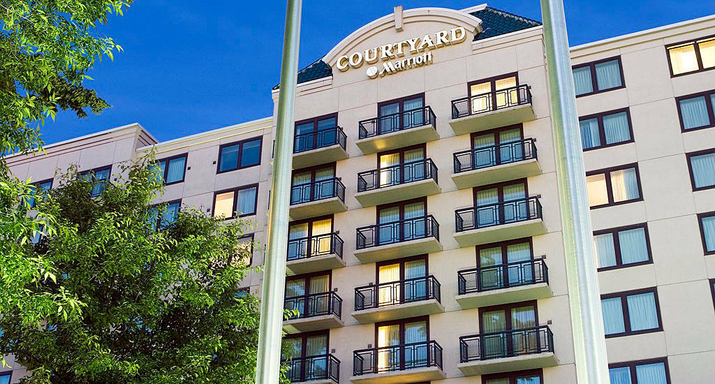 Отель Courtyard By Marriott Seattle Федерал-Уэй Экстерьер фото